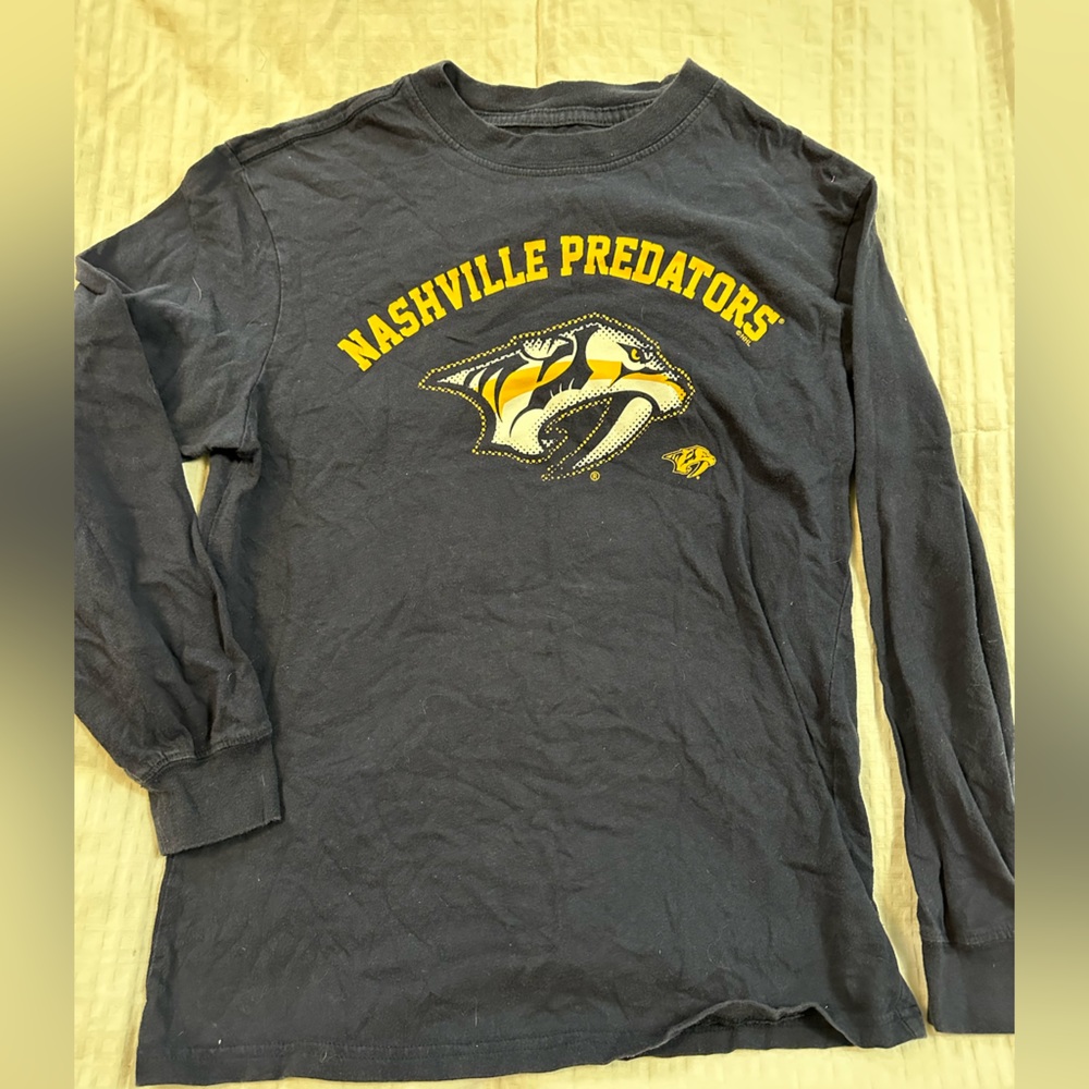 Youth Nashville predators long leave tee